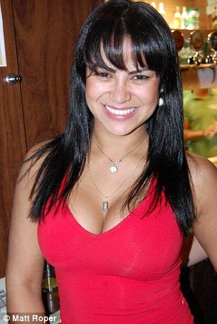 article-2226226-15CC1FFF000005DC-494_306x456 article-2226226-15CC1FFF000005DC-494_306x456